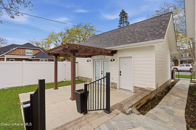 804 E WALLACE AVE, Coeur D'alene, ID 83814