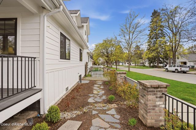 804 E WALLACE AVE, Coeur D'alene, ID 83814