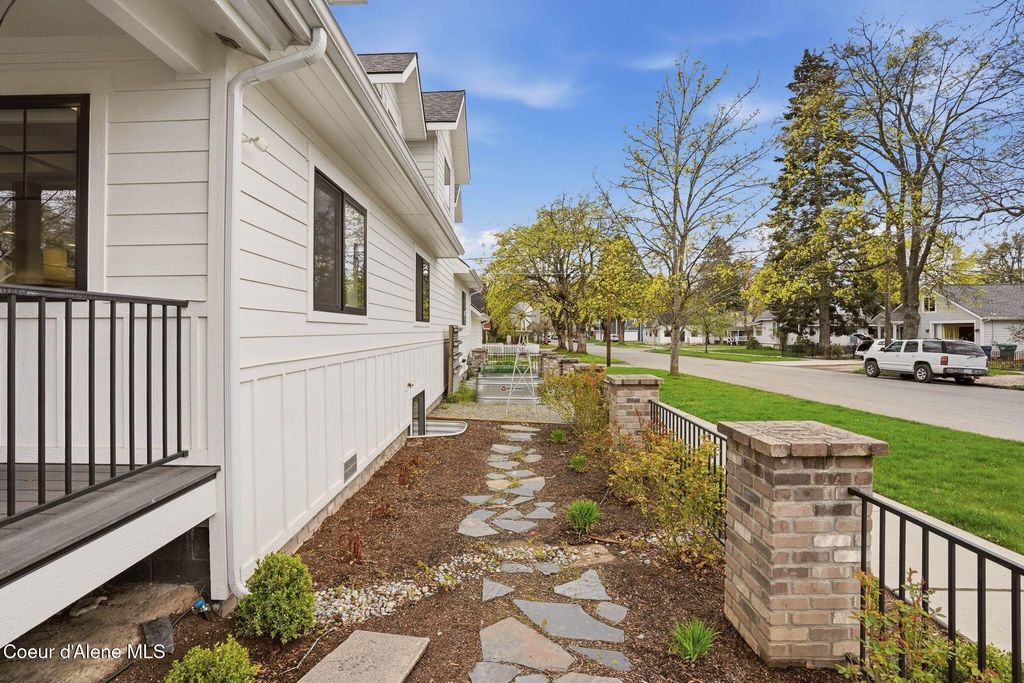804 E WALLACE AVE, Coeur d'Alene, ID 83814 photo 77