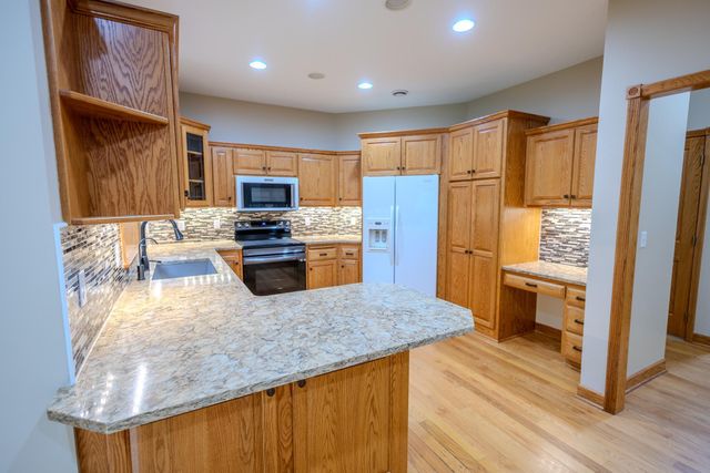 37456 Hallmark Drive, North Branch, MN 55056