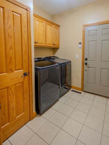 37456 Hallmark Drive, North Branch, MN 55056