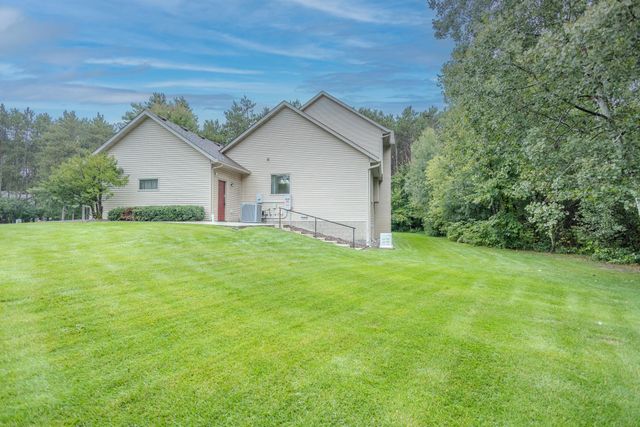 37456 Hallmark Drive, North Branch, MN 55056