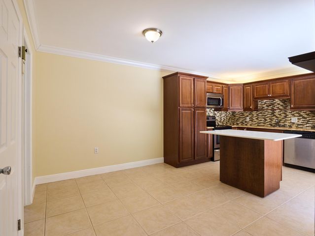 1520 15th Terrace, Palm Beach Gardens, FL 33418