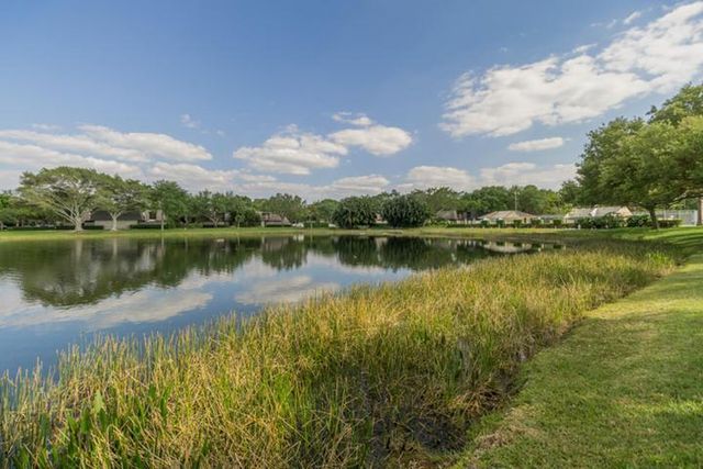 1520 15th Terrace, Palm Beach Gardens, FL 33418