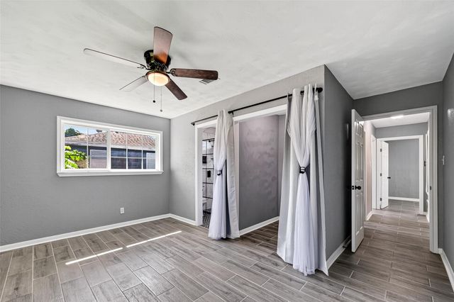 1925 Palm Street, La Marque, TX 77568