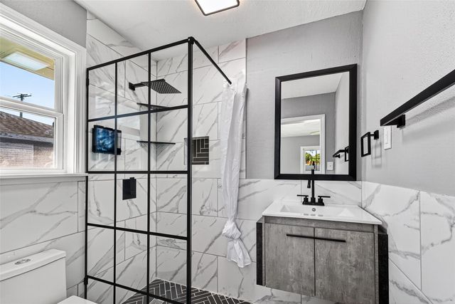 1925 Palm Street, La Marque, TX 77568