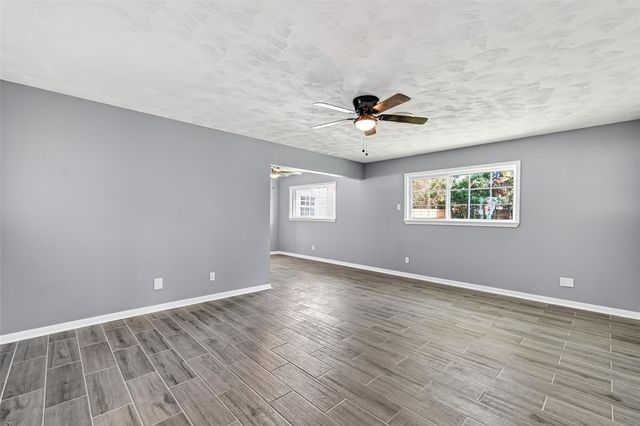 1925 Palm Street, La Marque, TX 77568