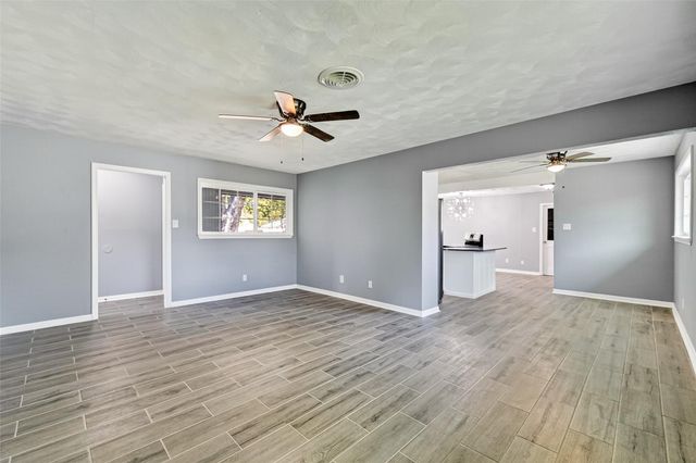 1925 Palm Street, La Marque, TX 77568