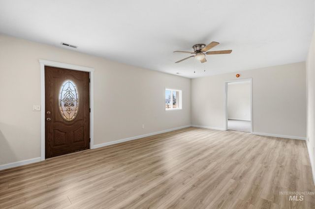 14666 Willis Rd, Caldwell, ID 83607