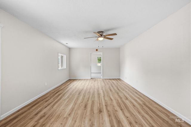 14666 Willis Rd, Caldwell, ID 83607