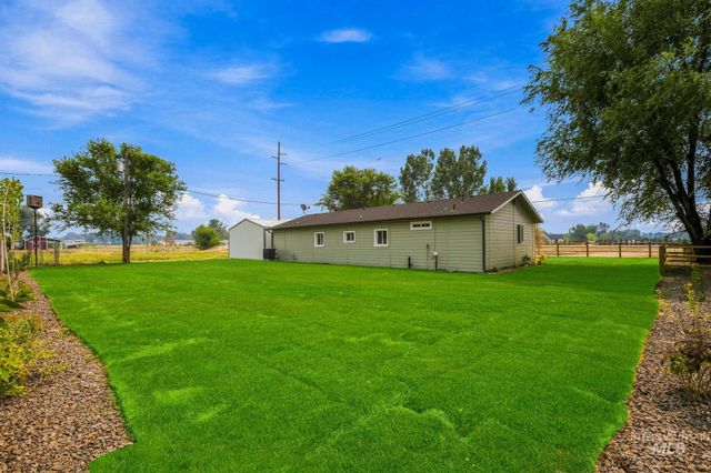 14666 Willis Rd, Caldwell, ID 83607