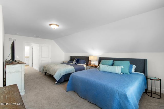 134 Freedom Park Road, Beaufort, NC 28516