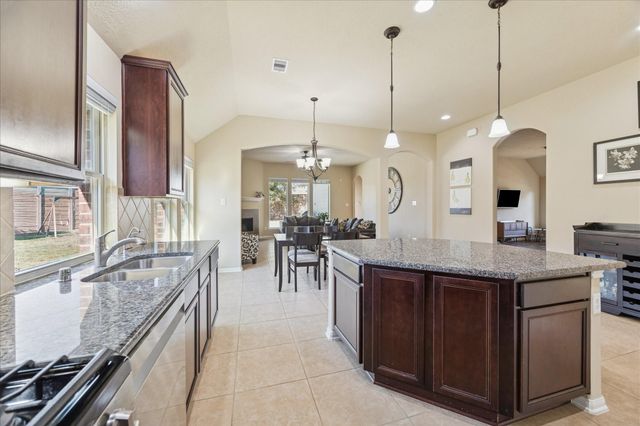 9230 Silverton Star Lane, Houston, TX 77070