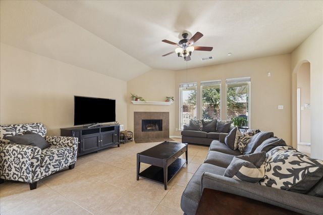 9230 Silverton Star Lane, Houston, TX 77070