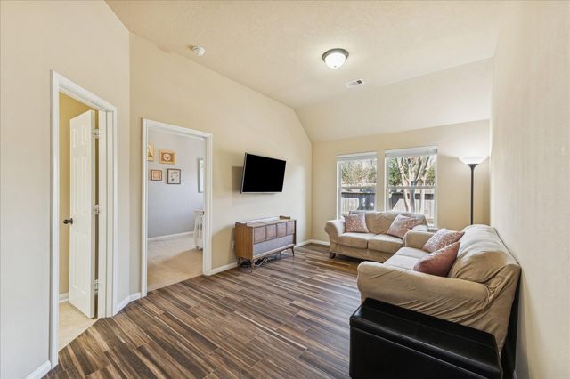 9230 Silverton Star Lane, Houston, TX 77070