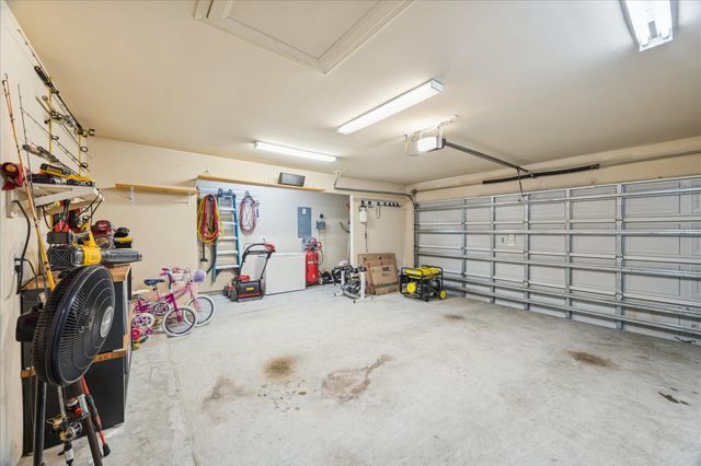 9230 Silverton Star Lane, Houston, TX 77070