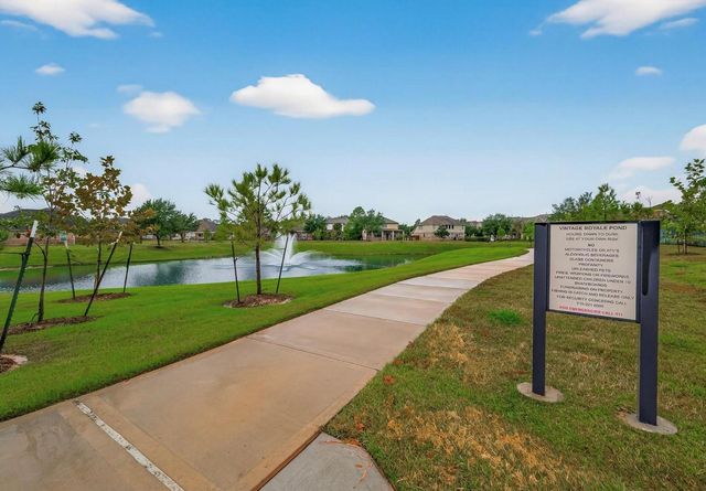 9230 Silverton Star Lane, Houston, TX 77070