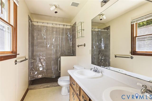 3813 Lafayette St, North Prince George, VA 23860