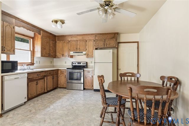 3813 Lafayette St, North Prince George, VA 23860
