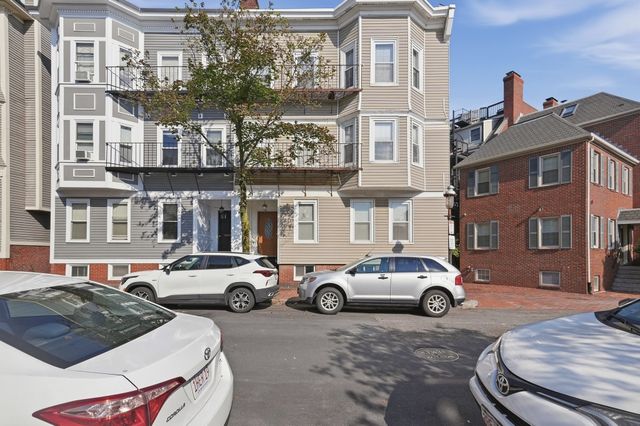 22 Park Street 3, Boston, MA 02129