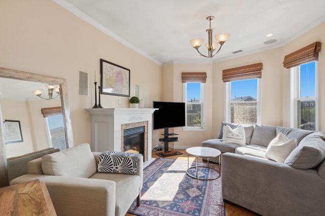 22 Park Street 3, Boston, MA 02129