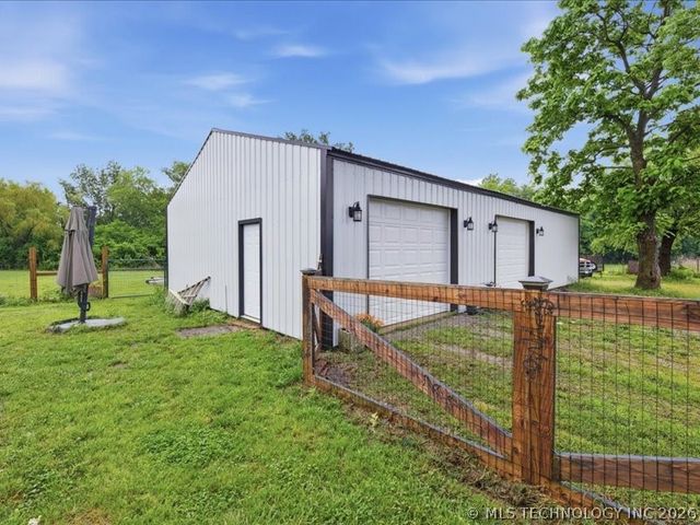 13525 S 4190 Road, Claremore, OK 74017