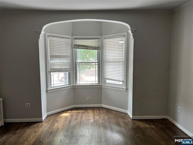 310 Hamilton Street, Harrison, NJ 07029