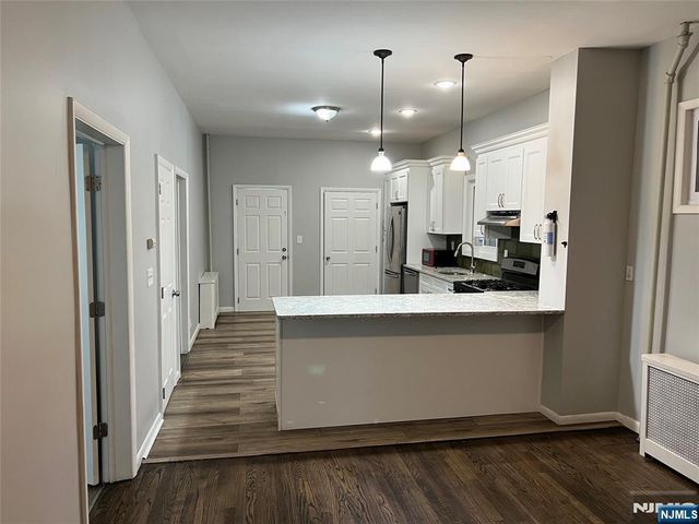 310 Hamilton Street, Harrison, NJ 07029