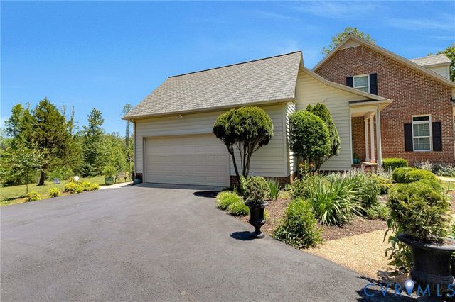 15140 Deep Spring Dr, Montpelier, VA 23192