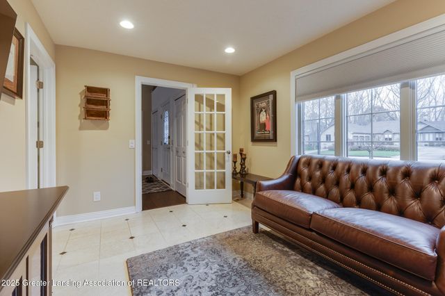 12719 Oneida Woods Trail, Grand Ledge, MI 48837