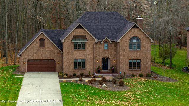 12719 Oneida Woods Trail, Grand Ledge, MI 48837
