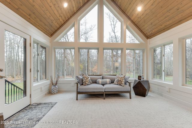 12719 Oneida Woods Trail, Grand Ledge, MI 48837