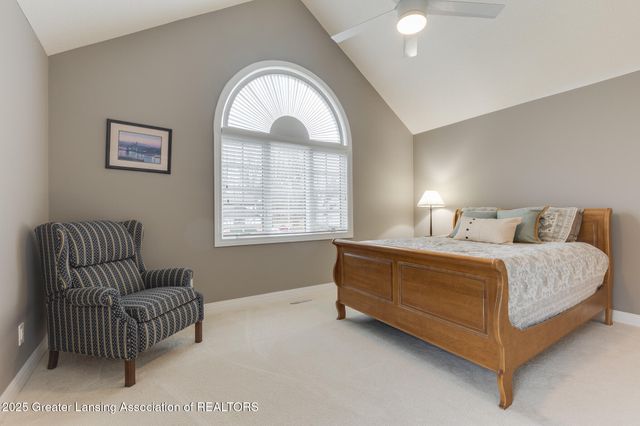 12719 Oneida Woods Trail, Grand Ledge, MI 48837