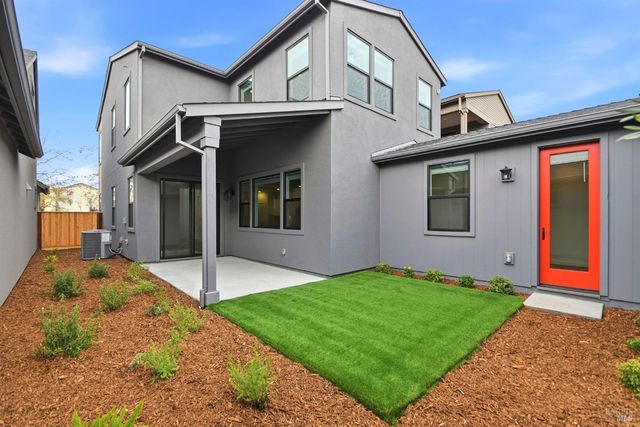 9129 Camino Colegio Rd, Rohnert Park, CA 94928