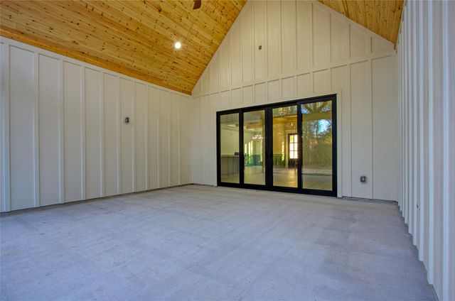 16081 Barn Owl Lane S, Plantersville, TX 77363