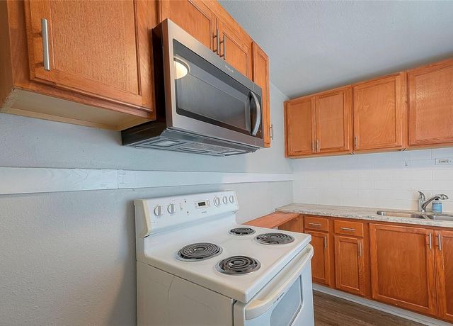 1511 Scharpe Street 3, Houston, TX 77023