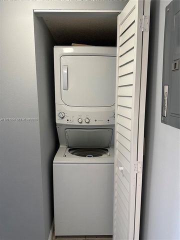 1080 N Franklin Ave 1080B, Homestead, FL 33034