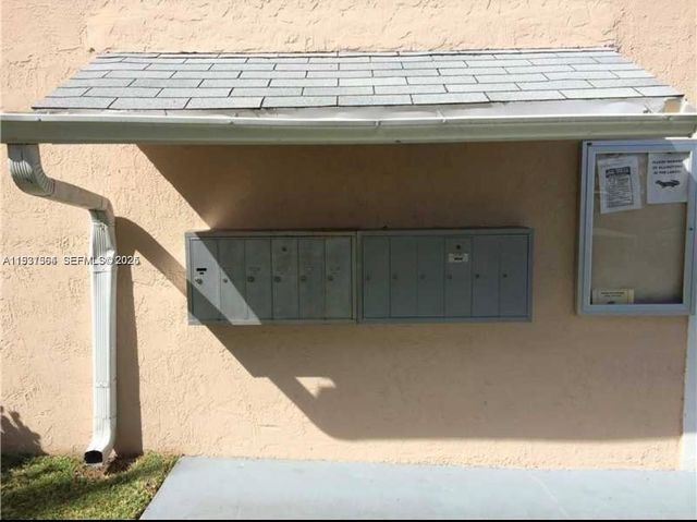 1080 N Franklin Ave 1080B, Homestead, FL 33034