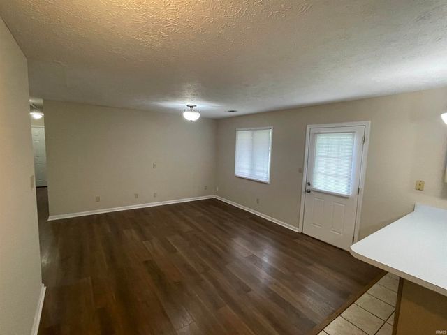 1608 S Highland Avenue, Bloomington, IN 47401