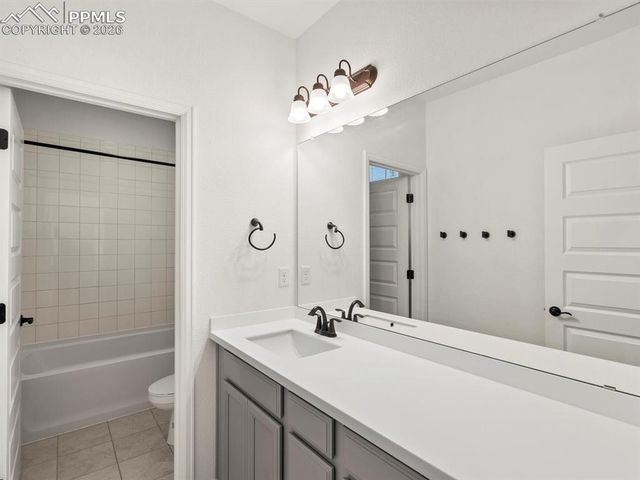 3044 Bivouac Point, Castle Rock, CO 80108