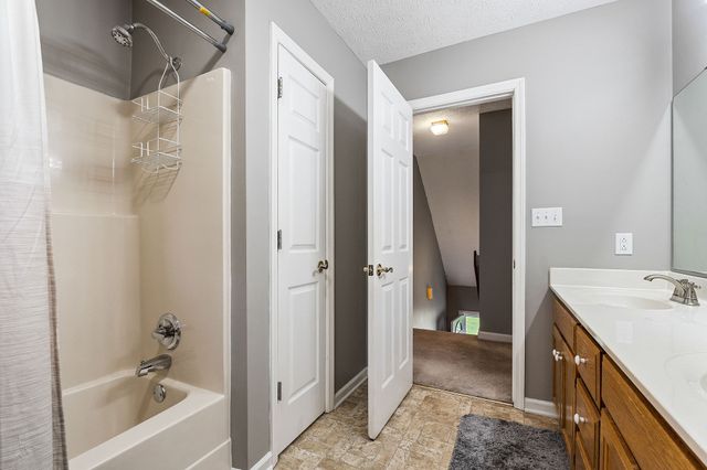 174 Dorey Ave, Mcminnville, TN 37110