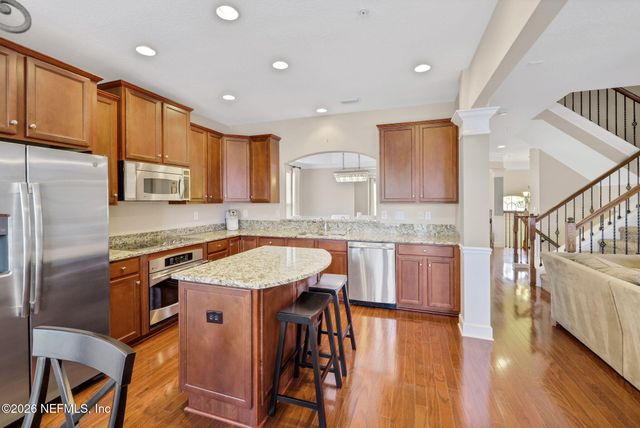 4274 STUDIO PARK Avenue, Jacksonville, FL 32216