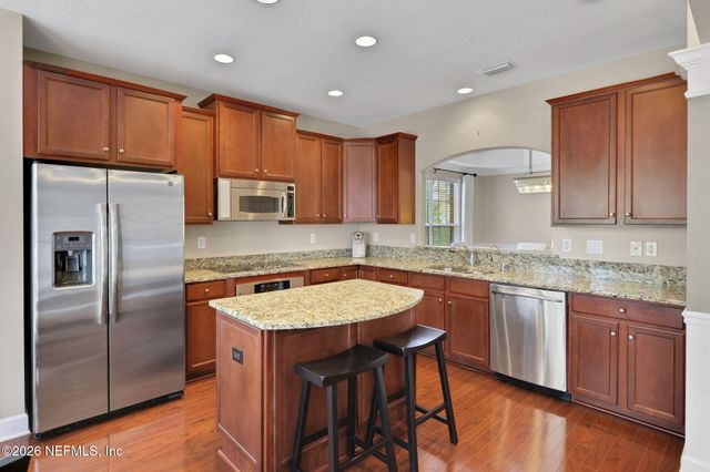 4274 STUDIO PARK Avenue, Jacksonville, FL 32216