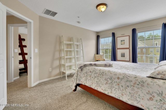 4274 STUDIO PARK Avenue, Jacksonville, FL 32216
