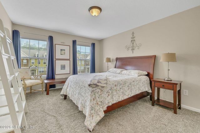 4274 STUDIO PARK Avenue, Jacksonville, FL 32216