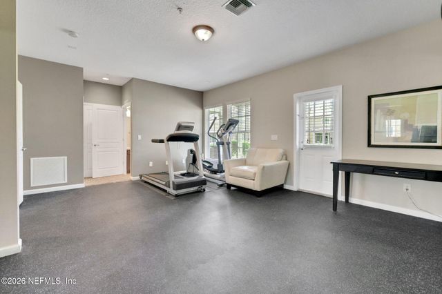 4274 STUDIO PARK Avenue, Jacksonville, FL 32216