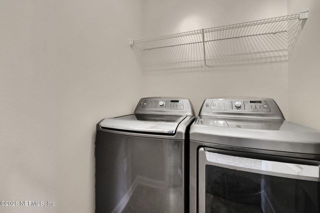 4274 STUDIO PARK Avenue, Jacksonville, FL 32216