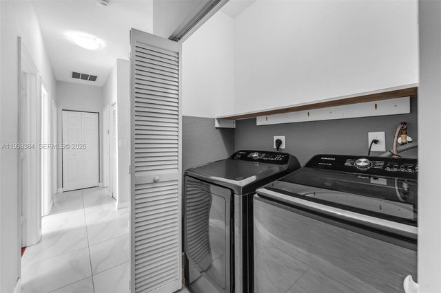 239 SE 31st Ter 0, Homestead, FL 33033