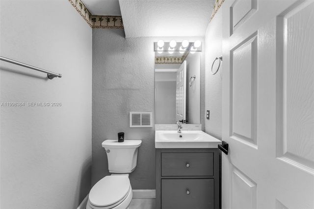 239 SE 31st Ter 0, Homestead, FL 33033