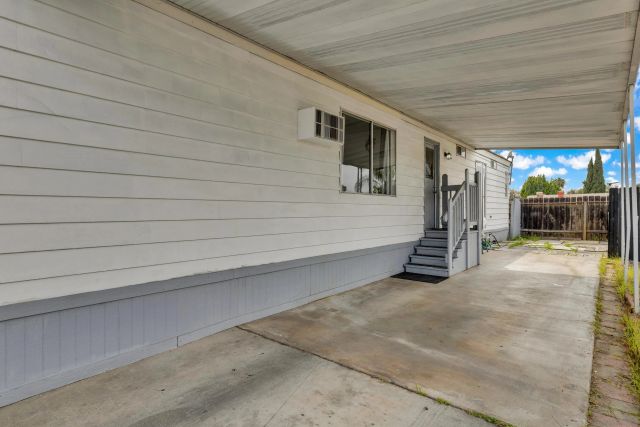 400 Greenfield Dr SPC 101, El Cajon, CA 92021